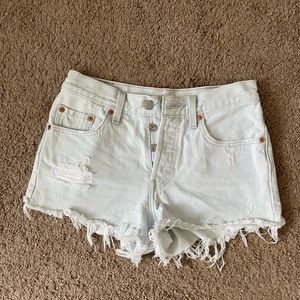 Levi shorts